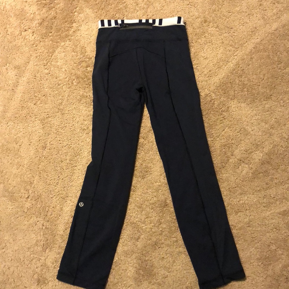 Lululemon navy skinny pant